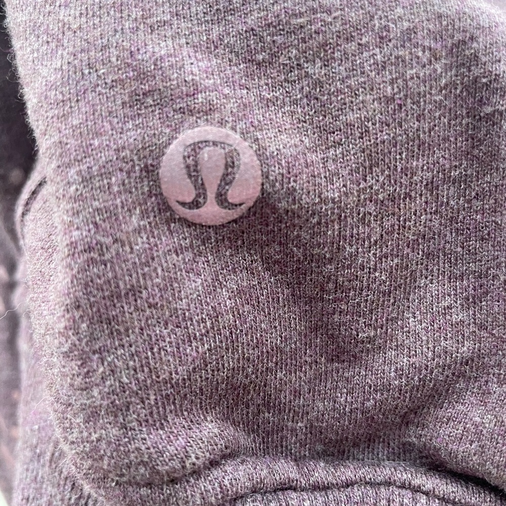 Lululemon limited edition soul cycle partnership reflective sleeve sweatshirt